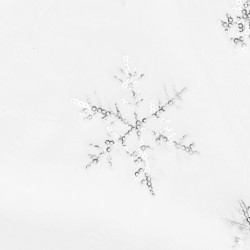 Koberec pod vianočný stromček 55 cm, biely