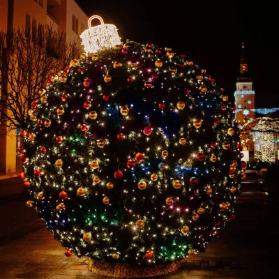 LED svetelná reťaz - 12,5m, 200LED, 8 funkcií, pamäť, IP44, multicolor