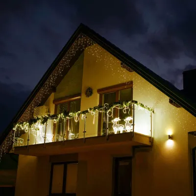 LED kvaple - 14,5m, 300LED, časovač, IP44, teplá biela + záblesky