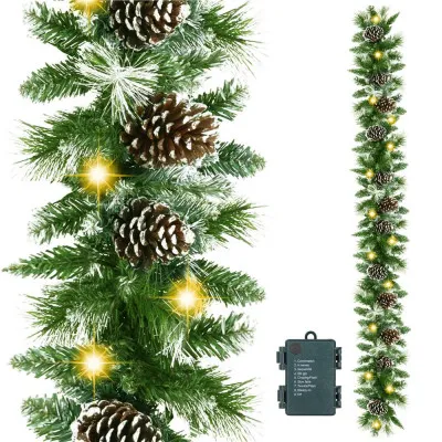 Vianočná reťaz LED Girlanda z vetvičiek so šiškami 2,8m zelená