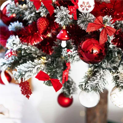 Vianočný stromček Smrek zasnežený na kmienku 220 cm