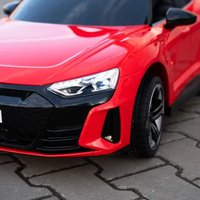 Dětské elektrické auto SPRINGOS AUDI RS e-tron GT 4x4
