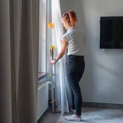 Hliníkové schodíky 4 stupne jednostranné DRABEST ALD4 MAX