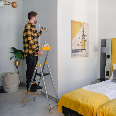 Hliníkové schodíky 4 stupne jednostranné DRABEST ALD4 MAX