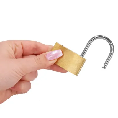 Visiaci zámok na kľúč SPRINGOS GA0079 zlatý