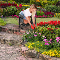 Multifunkčná záhradná stolička kľakačka SPRINGOS KLETO čierna