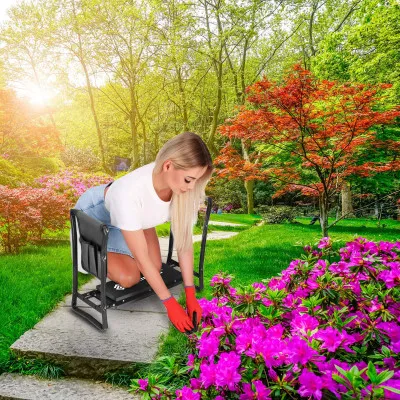 Multifunkčná záhradná stolička kľakačka SPRINGOS KLETO čierna