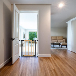 Bezpečnostná zábrana 75-82 cm SPRINGOS BABYLOCK hnedá/čierna