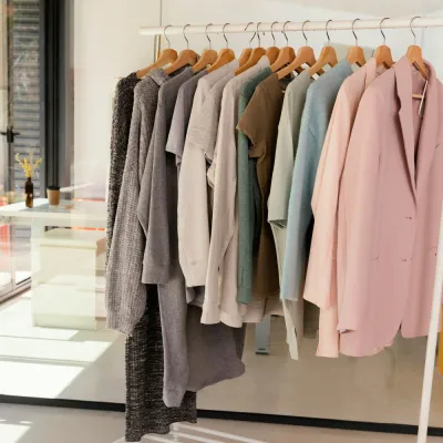 Drevené ramienka 10 ks SPRINGOS HG0085 prírodný