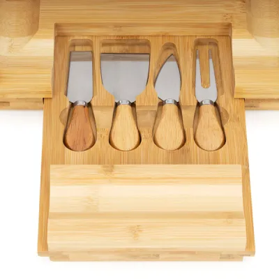 Servírovacia doska 33x33 cm SPRINGOS KI0168 prírodná