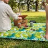 Pikniková deka 200x200 cm SPRINGOS PM041 zelená s listami