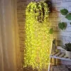 Svetelný záves s listami 200 LED 5,85 m SPRINGOS CL4125