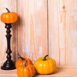 Dekoratívna tekvica 8,5 cm SPRINGOS HALLOWEEN HA5225 oranžová