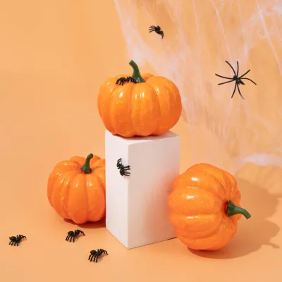 Dekoratívna tekvica 8,5 cm SPRINGOS HALLOWEEN HA5225 oranžová