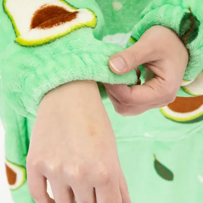 Mikinová deka Oversize s kapucňou SPRINGOS HA7571 zelená