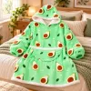 Mikinová deka Oversize s kapucňou SPRINGOS HA7571 zelená