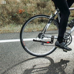 Stojan na bicykel nastaviteľný SPRINGOS BA0053