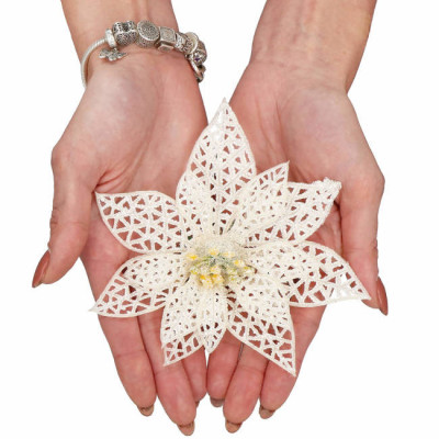 Vianočná hviezda s klipom 11x11 cm biela