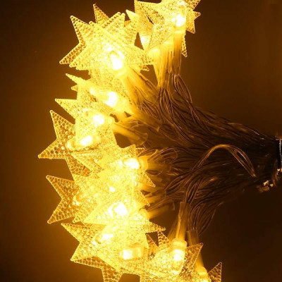 LED reťaz Hviezdy - 5m, 50LED, 8 funkcií, 3xAA, IP44, teplá biela