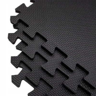 Penová podložka Puzzle 60x60x1, 2 cm sada 6ks SPRINGOS FM0003 čierna