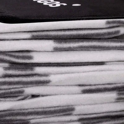 Pikniková deka 220x180 cm, šedo-biela SPRINGOS ANGLES