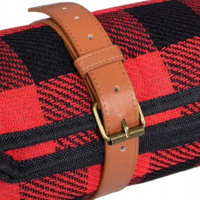 Pikniková deka 200x150 cm, čierno-červená SPRINGOS RETRO