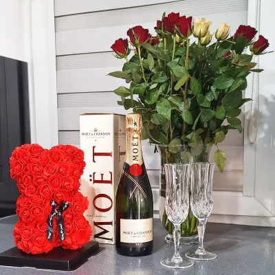 Medvedík z ruží 30 cm, červený SPRINGOS ROSE BEAR